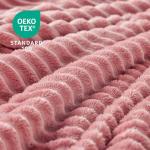 Soft Pink Fleece Throw Blanket – Cozy and Fluffy