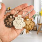 Paw Shaped Leather Keychain for Pet Hair