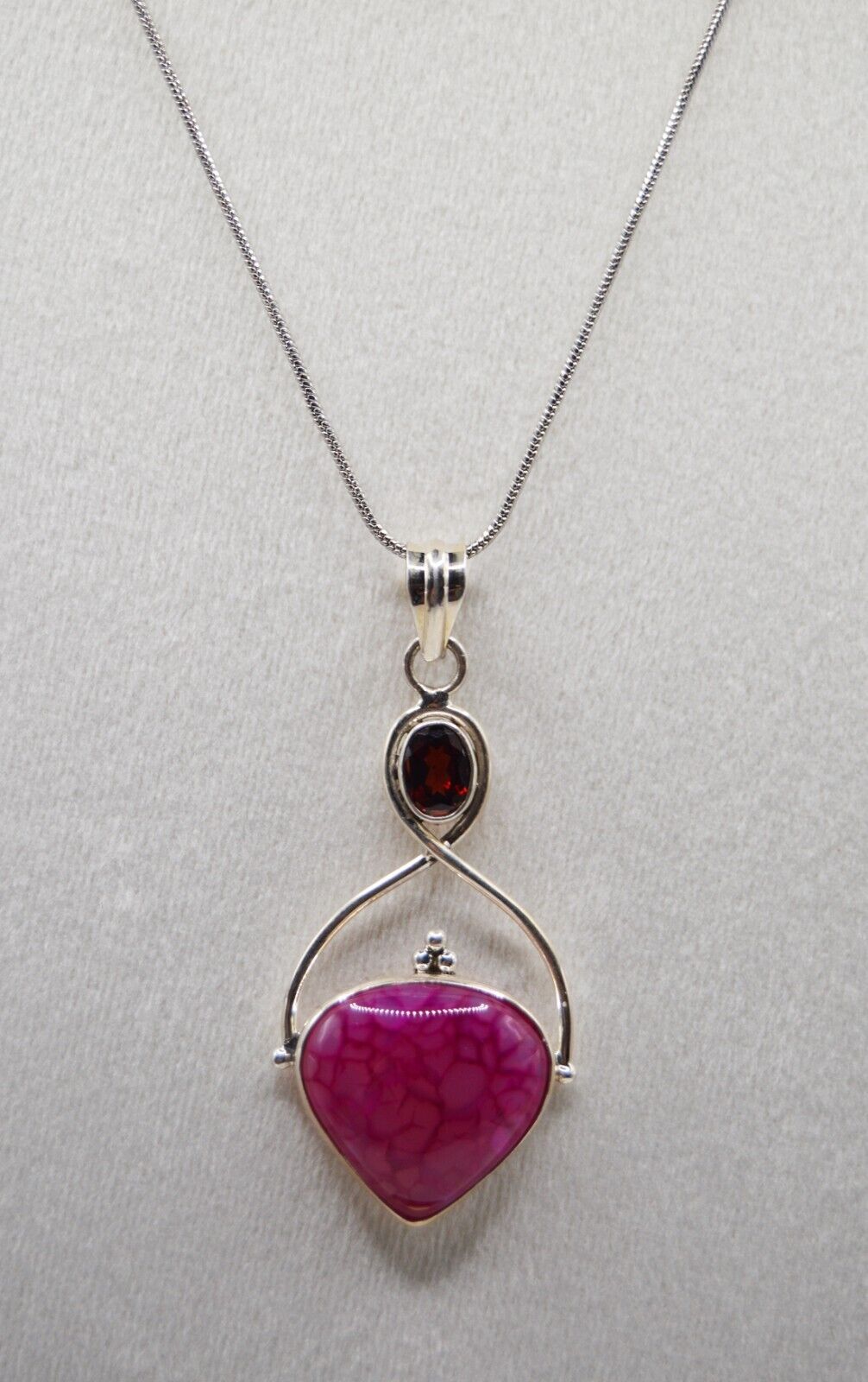 Garnet & Pink Dragon Vein Agate Pendant Necklace
