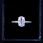 Elegant 3CT Oval Cut CZ Engagement Ring