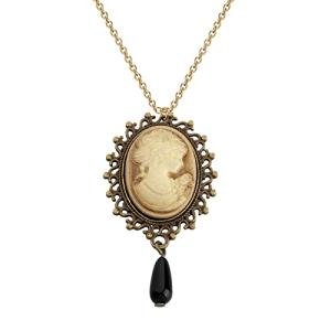 Victorian Cameo Pendant Necklace for Gothic Elegance