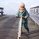 Ecoable Baby Merino Wool Snowsuit, Organic Boiled Hooded Romper | Foldable Cuff Overall for Toddlers, Warm One-Piece Winter Outerwear (EU 98-104, Cassis)