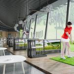 Wooden Golf Club Rack and Organizer for 8 Clubs