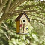 Glitzhome Bird Houses for Outside, 10.2" H Hanging Bird House for Outdoor Patio Garden Decorative Birdhouse Pet Cottage Distressed Wooden Birdhouse for Swallow Sparrow Finch Cardinals, Yellow Flower