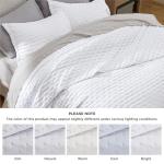 Bedsure Queen Size Bright White Quilts & Comforter