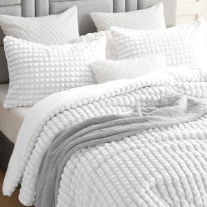 Plush Plaid Twin Fleece Comforter Set with Pillowcase