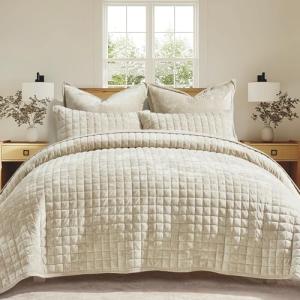 Luxury Velvet Quilt Set for Full/Queen Beds