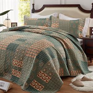 Olive Green California King Quilt Set, 3 Pieces