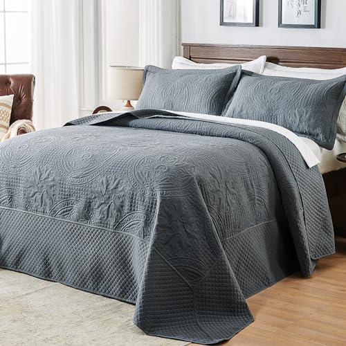 Oversized King Quilt Set with Vintage Pattern