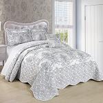 Damask 4-Piece Reversible Bedspread Set, White Queen