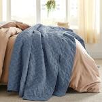 Bedsure Queen Size Lightweight Basket Weave Quilt
