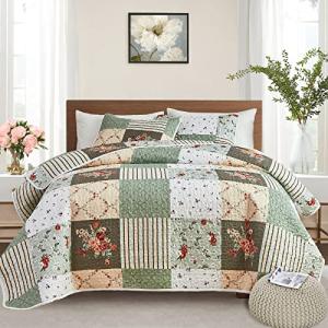 Green Floral Plaid Patchwork Quilt Set, 3 Pieces