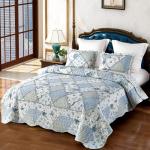 Extra Wide King Blue Floral Quilt Set