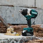 Makita XWT08Z 18V LXT® Lithium-Ion Brushless Cordless High-Torque 1/2" Sq. Drive Impact Wrench, Tool Only