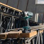 Makita XWT08Z 18V LXT® Lithium-Ion Brushless Cordless High-Torque 1/2" Sq. Drive Impact Wrench, Tool Only