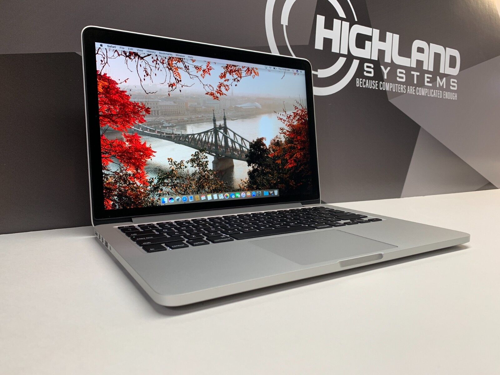 Apple MacBook Pro 13" i7 16GB RAM 512GB SSD