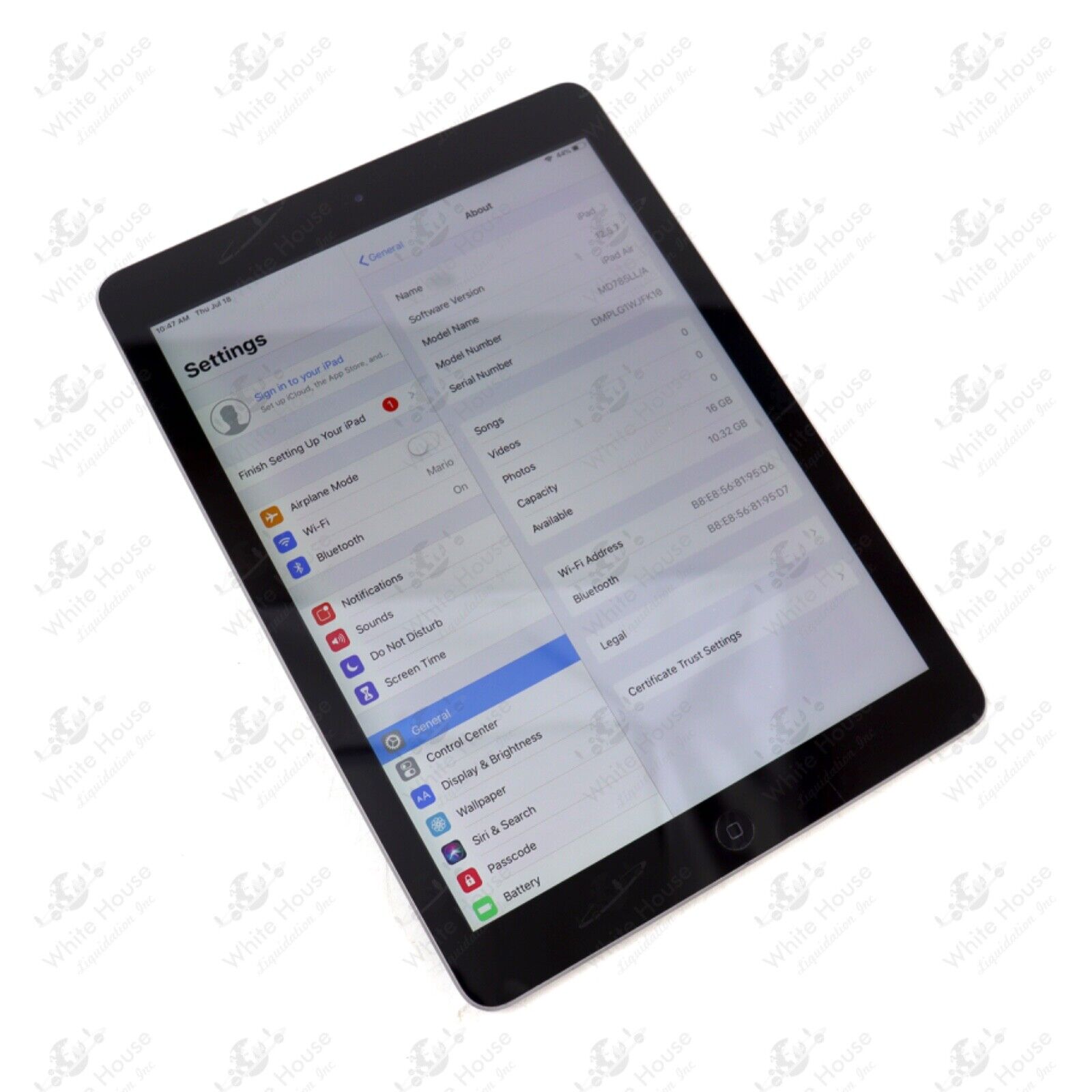 Apple iPad Air 1st Gen, 16GB, Wi-Fi, Space Gray