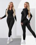 3-Piece Seamless Women’s Workout Set in Black