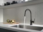 Smart Touchless Kitchen Faucet with Voice Control