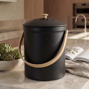 Smell-Proof Kitchen Compost Bin - Easy to Clean