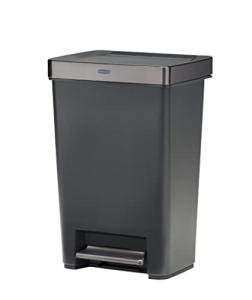 Rubbermaid Step-On Trash Can 12.4 Gallon Charcoal