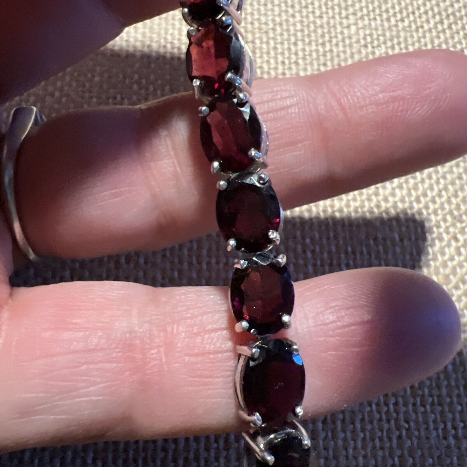 Sterling Silver Bracelet with 20+ Carats Garnet