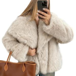 Flygo Women’s Fluffy Faux Fur Winter Coat