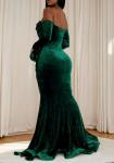 Vakkest Green Velvet Off-Shoulder Maxi Dress