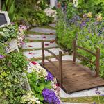 VINGLI 4 ft Wooden Garden Bridge with Rails