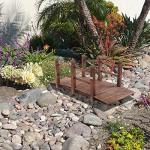 VINGLI 5 ft Wooden Garden Bridge with Rails