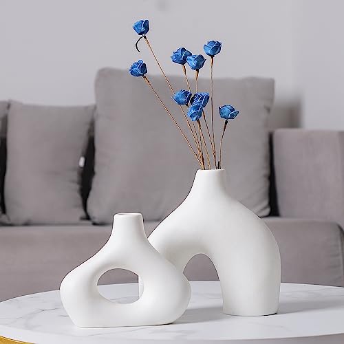 Set of 2 White Ceramic Minimalist Vases