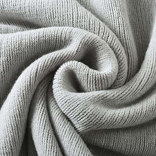 Cozy Light Grey Knitted Throw Blanket with Tassels