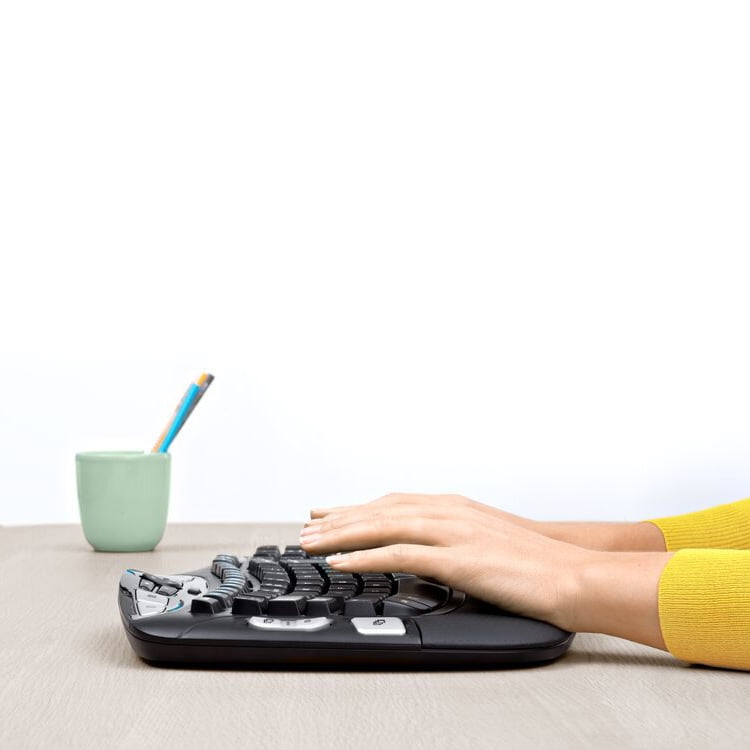 Logitech Wireless Ergonomic Keyboard and Mouse Set