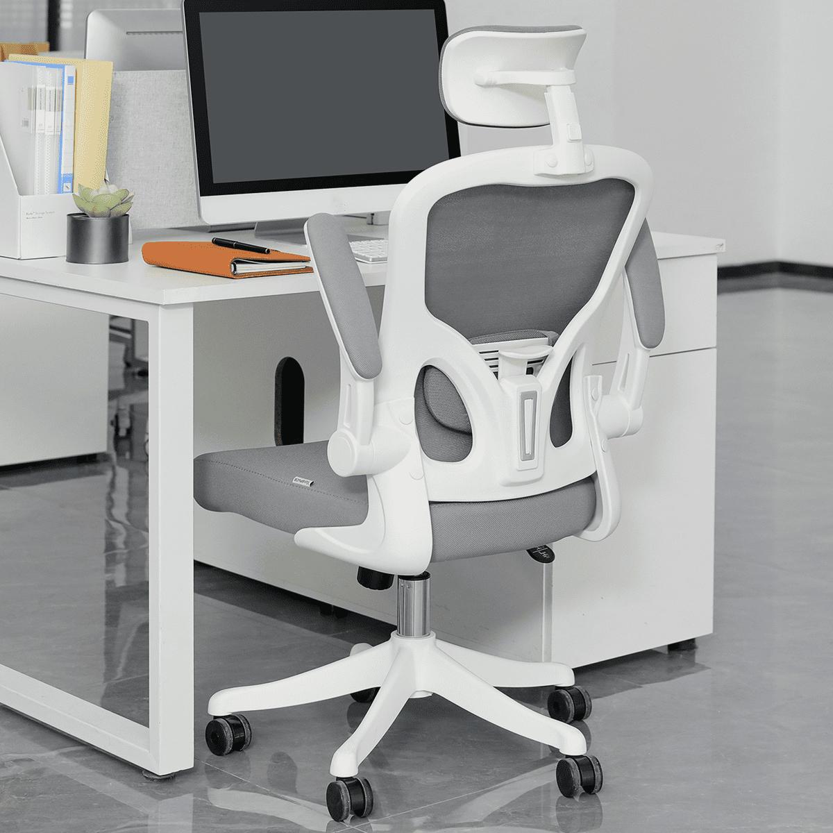 Hoffree Adjustable Ergonomic Mesh Office Chair
