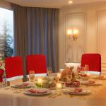 4PCS Christmas Chair Covers with Santa Hats
