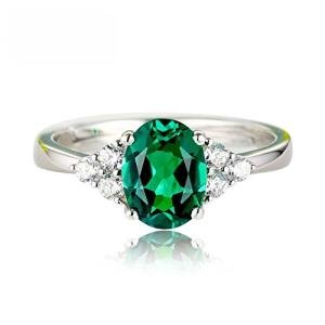 Emerald Adjustable Women’s Ring for Special Occasions