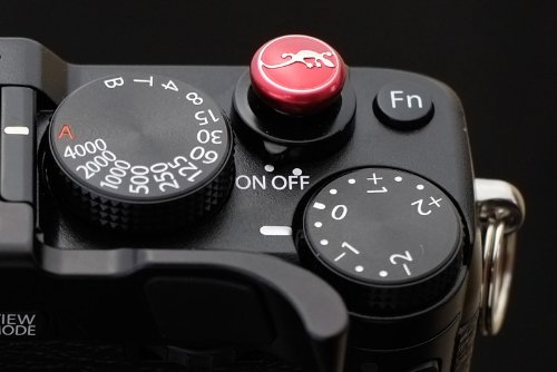 Lensmate Lizard Soft Release Button - Red - fits Any Standard Threaded Release - Fujifilm X100V, X100F, X100T, Xpro3 & Xpro2, X-T3, X-T2, X-E3, X-E2s, X-E2, X-T30, X-T20 from LENSMATE