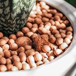 Lightweight Clay Pebbles for Hydroponics and Plants