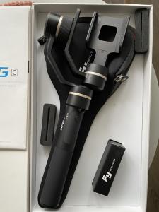 FeiyuTech 3-Axis Gimbal for Cameras and Smartphones