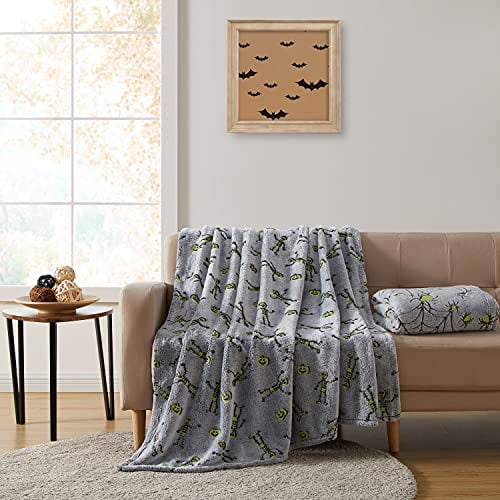 Glow in the Dark Skeletons Pumpkin Throw Blanket