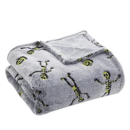 Glow in the Dark Skeletons Pumpkin Throw Blanket