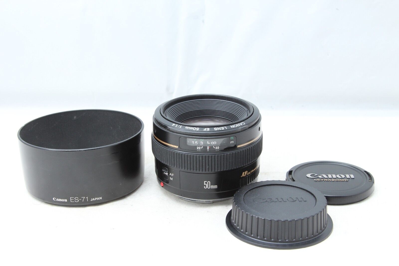 Canon EF 50mm f/1.4 USM Standard and Medium Telephoto Lens for Canon SLR Cameras, Fixed