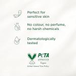 Simple Kind to Skin Hydrating Light Moisturiser Skin Care Product with Pro-Vitamins B5 and E for 12-Hour Moisturisation 125 ml