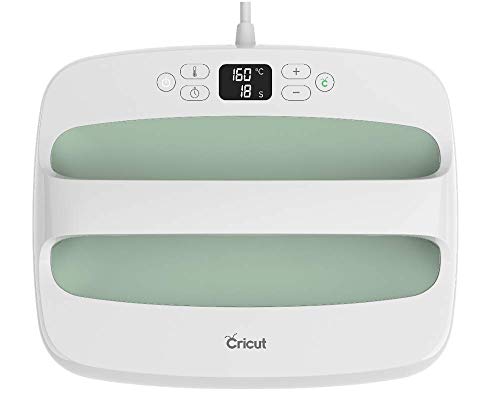 Cricut EasyPress 2 - Perfect for Scrapbooking