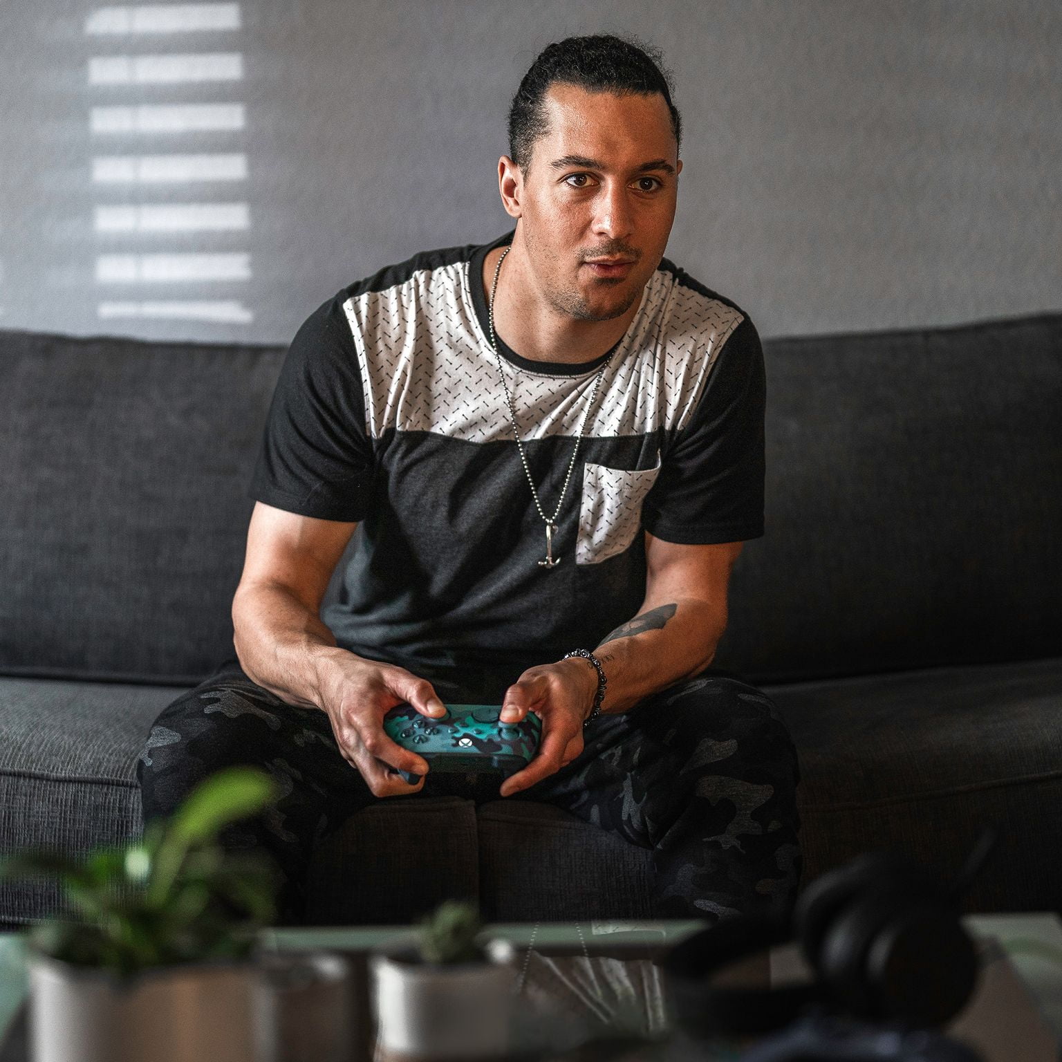 Xbox Core Wireless Controller – Mineral Camo Edition