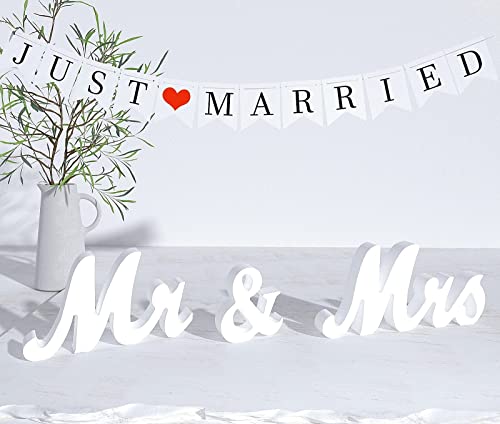 Large Mr & Mrs Wedding Table Sign with Banner