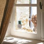 AcuRite Digital Outdoor Window Thermometer - White