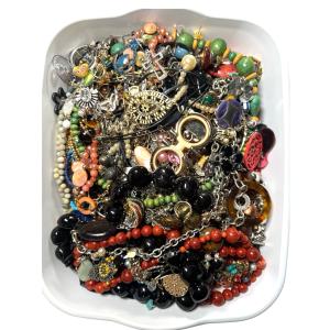 2 LB Bag Variety Of Costume Jewelry Wearable Craft Repurpose Lot 999