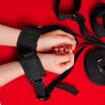 Bondage Bed Restraint Set Handcuffs Straps Legs Ankle Cuffs Restraints Couples