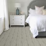 UMIGGEE Peel and Stick Vinyl Flooring Roll 15.7-in x 118-in/12.8 Sq.Ft Thicken Self-Adhesive Vinyl Wood Grain Floor Wear-Resistant Easy DIY Install Home Decor